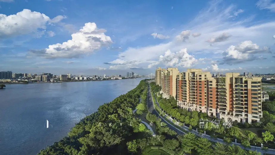 מערכת בקרת גישה לזיהוי פנים