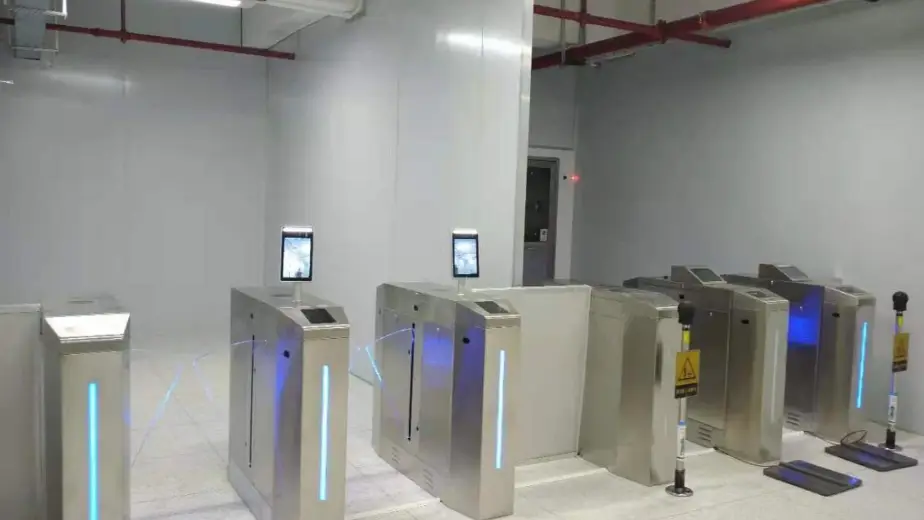 שער גישה נגד סטטי