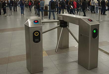 שער סיבוב להתקנת משרד