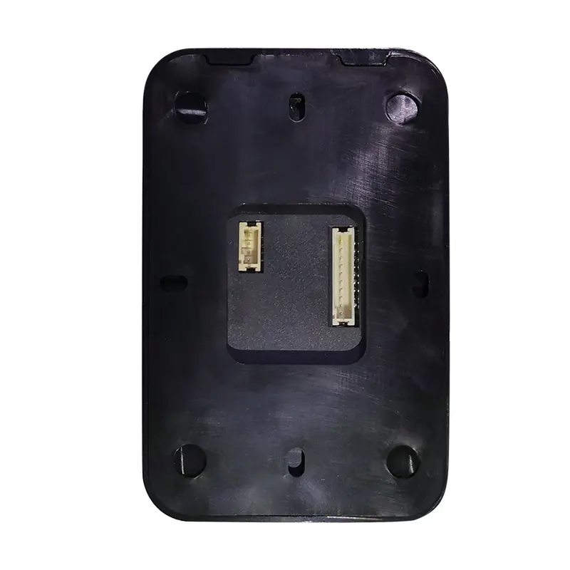 מכונה הכוללת בקרת גישה