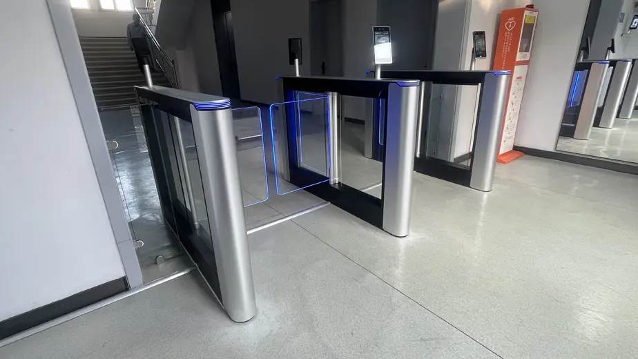 מחסום נדנדה לבנייני משרדים